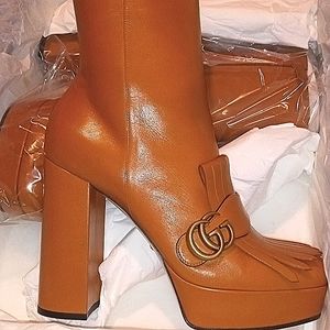 Gucci Mid-Rise Boots Gucci
